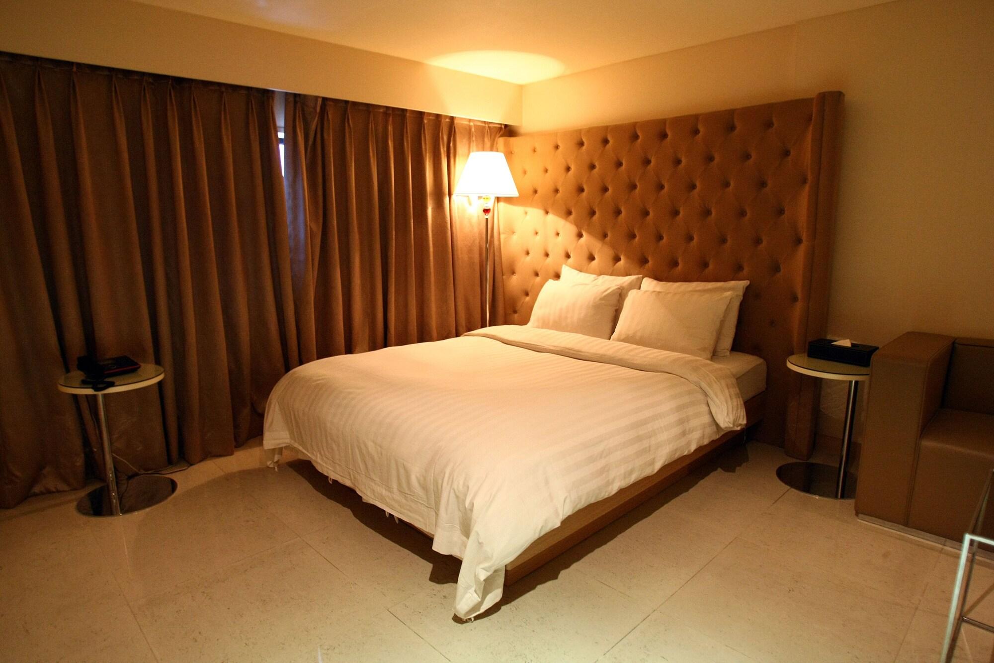 The California Hotel Seoul Seocho エクステリア 写真
