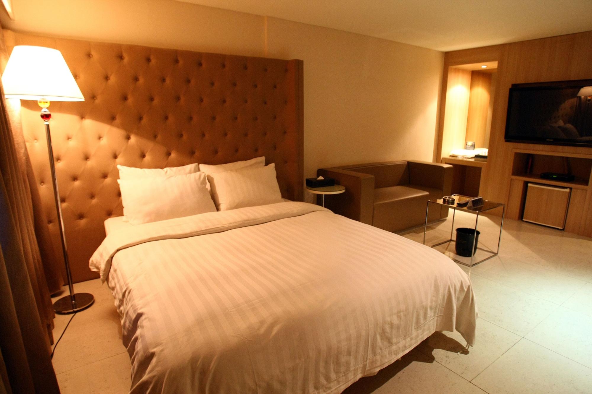 The California Hotel Seoul Seocho エクステリア 写真